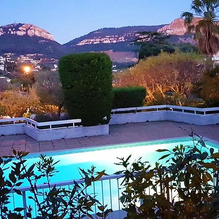 קסיס "Cote Charlemagne" Centre-Ville Garage Piscine Terrasse מראה חיצוני תמונה